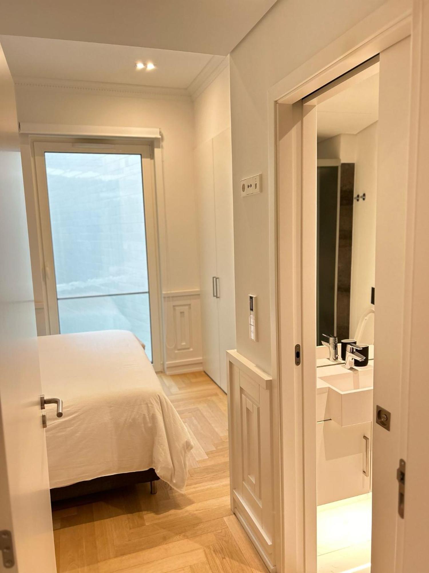 Suite In Shared House In Downtown Lisboa Exteriör bild